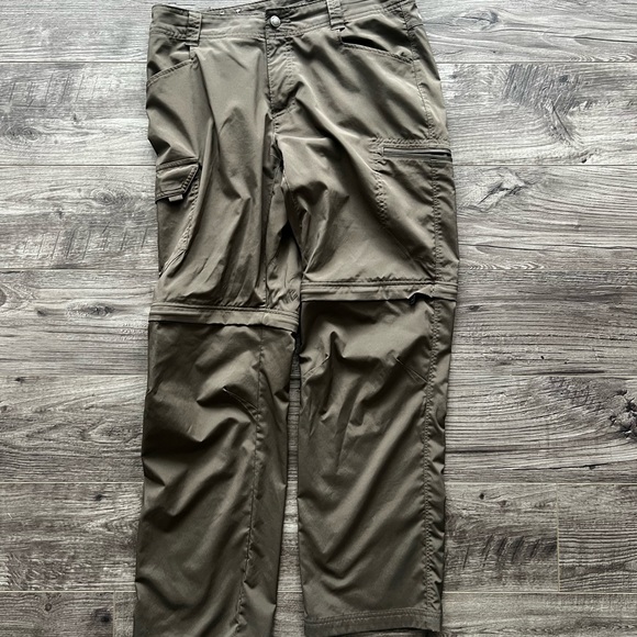 Columbia zip off pants - Picture 1 of 3